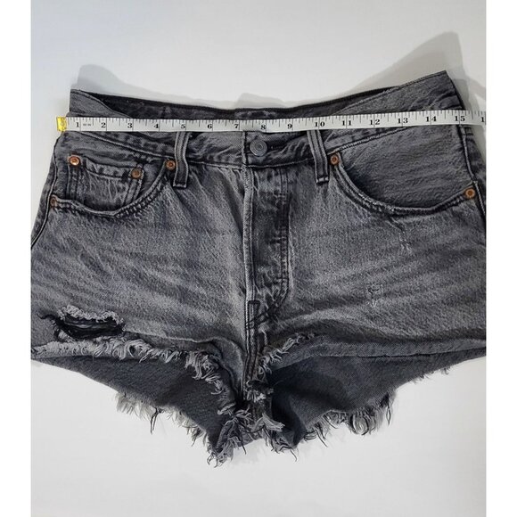 Levis 501 Womens Distressed Denim High-Waisted Button Fly Cutoff Shorts Size 26 - Picture 6 of 11
